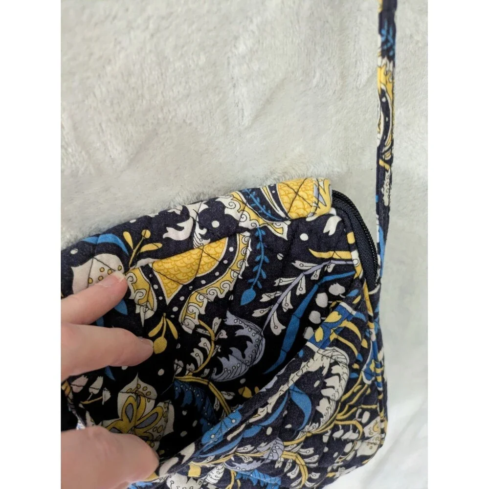 Vera Bradley Ellie Blue Elephant Pattern Crossbody Purse